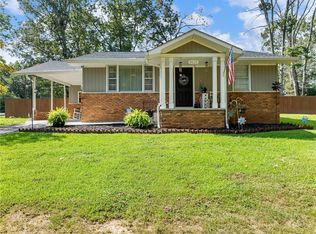 3625 Garden Blvd, Gainesville, GA 30506