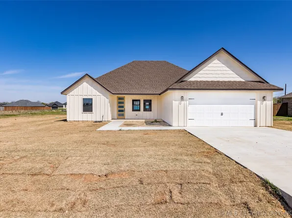 34 Bull Run, Calera, OK 74730