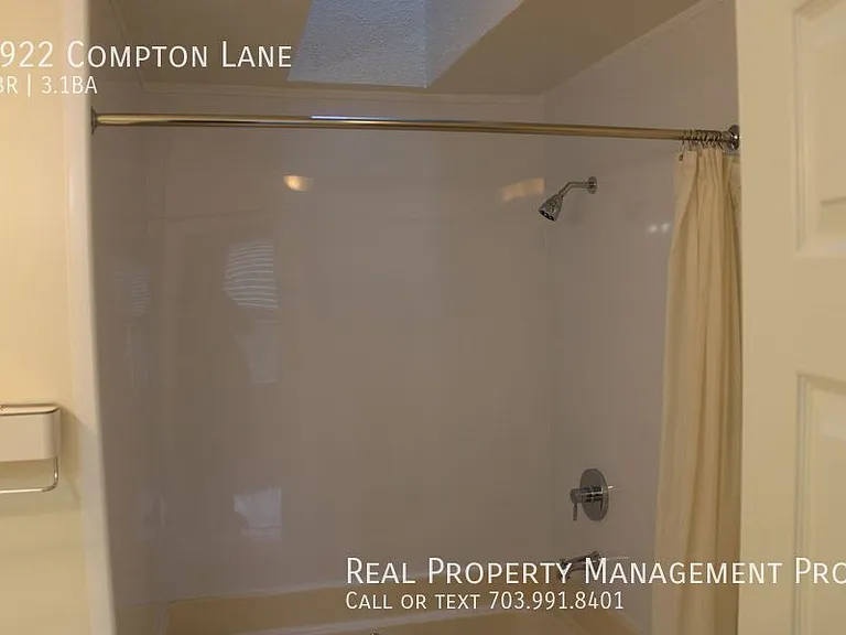 6922 Compton Ln — Photo 12