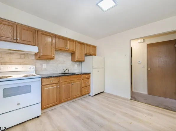 685 Van Houten Ave #3, Clifton, NJ 07013