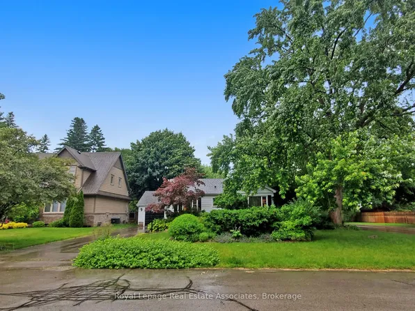 925 Kingsway Dr, Burlington, ON L7T 3J1