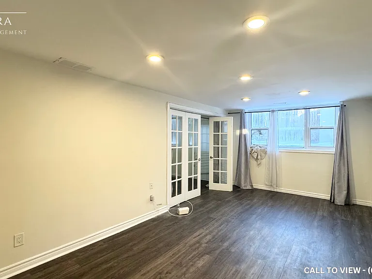508 Pinetree Cres #508 — Photo 1
