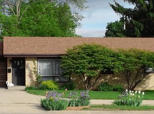 1313 Towanda Ave, Bloomington, IL 61701