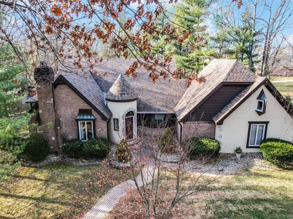 11 Goshen Woods Est, Edwardsville, IL 62025