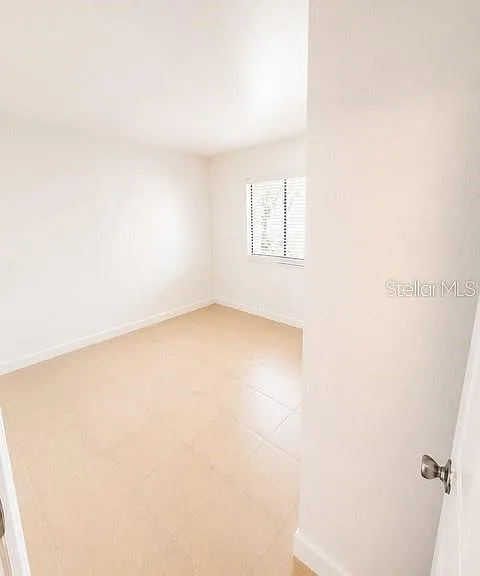 120 Sandpoint Ct — Photo 11