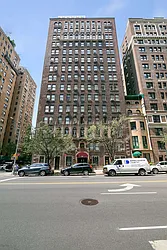 Rented by Warburg
