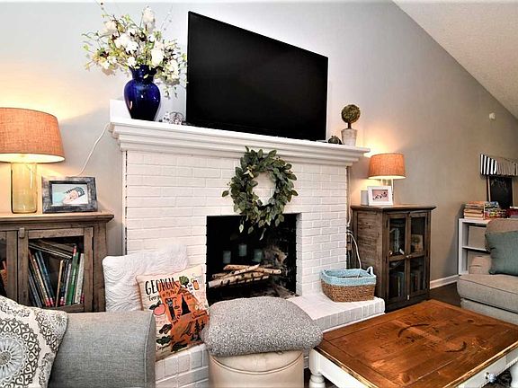 5th image of 5406 Fielding Manor Dr