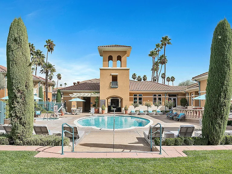Villa Veneto at Palm Valley — Photo 23