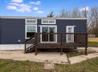 41 Dinosaur Rd, Wilmington, IL 60481