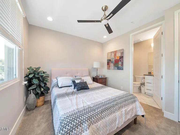 7550 E Osborn Rd #1008 — Photo 20