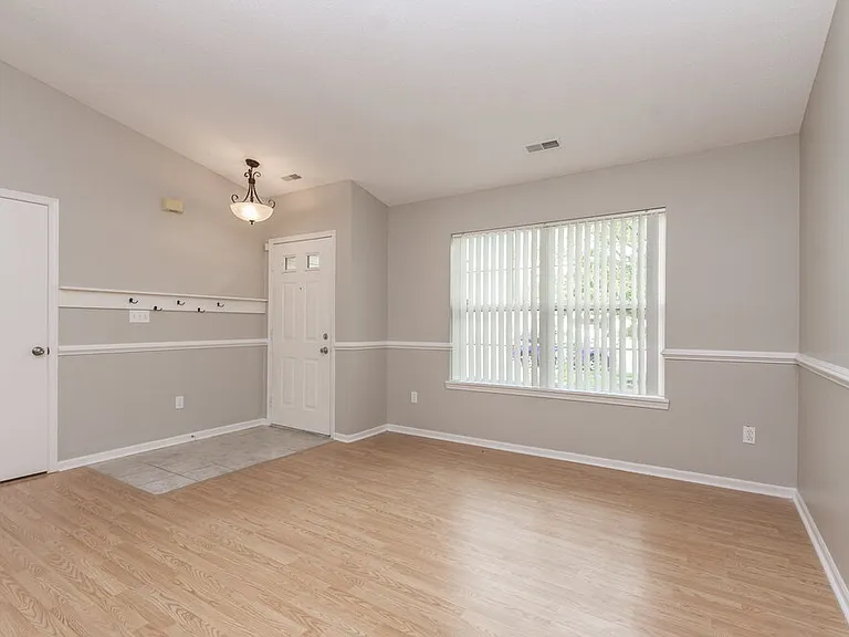 4218 Useppa Ct — Photo 3
