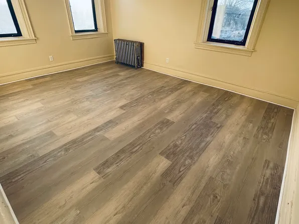 7525 15th Avenue image 7 of 14