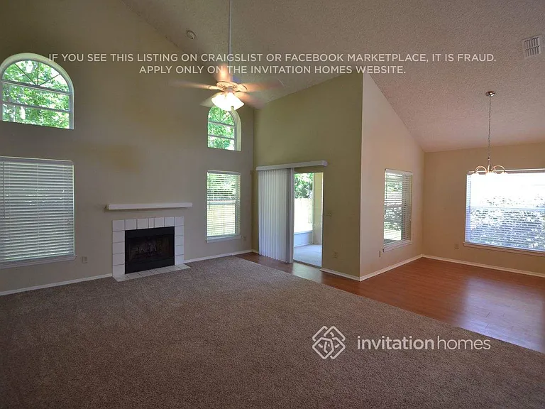 320 Cello Cir — Photo 3