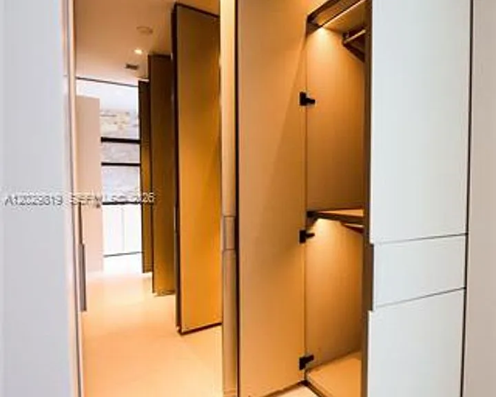 300 E Biscayne Boulevard Way #5101 — Photo 23