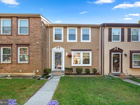 5 Mountain Laurel Ct, Gaithersburg, MD 20879