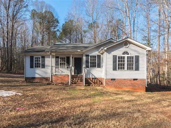 3131 Lees Landing Rd, Powhatan, VA 23139