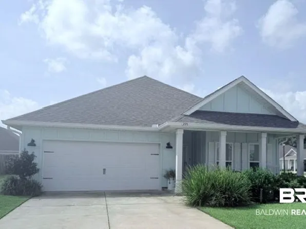 395 Haise Ln, Gulf Shores, AL 36542