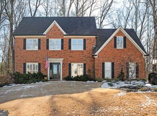 2426 Woodbridge Dr, Marietta, GA 30066