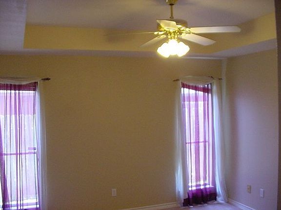 4th image of 4205 Aspen Grove Dr