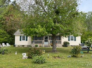 179 Moores Ln, Trenton, NC 28585