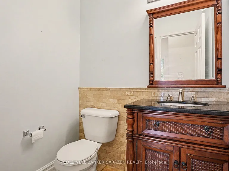 1114 Halton Ter — Photo 6
