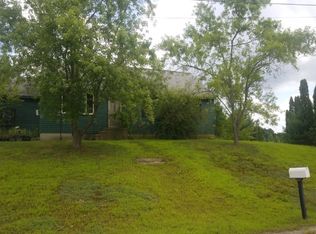 1 Woods Dr, Newmarket, NH 03857