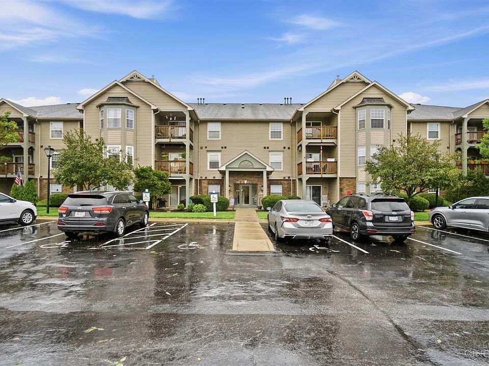1st image of 4941 N Arbor Woods Ct APT 203