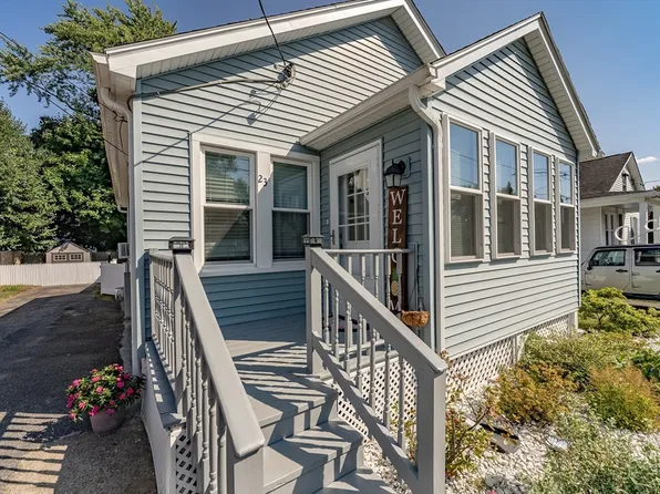 23 Norris St, Feeding Hills, MA 01030