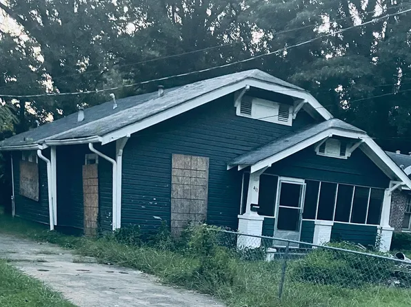 411 Grand Ave, Greenwood, MS 38930