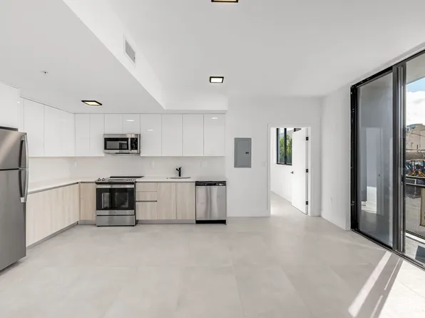 1547 NW 2nd St, Miami, FL