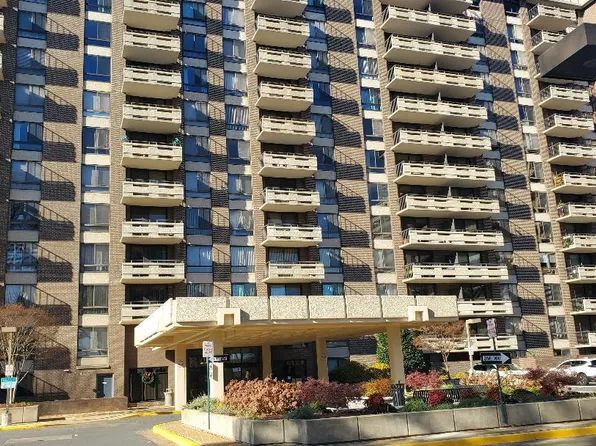 1808 Old Meadow Rd APT 716, Mc Lean, VA 22102