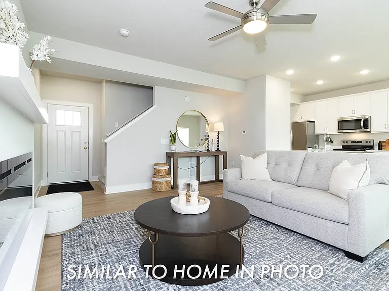 First Street Commons — Photo 12