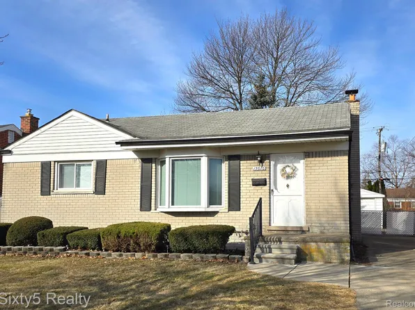 15676 Richmond St, Southgate, MI 48195