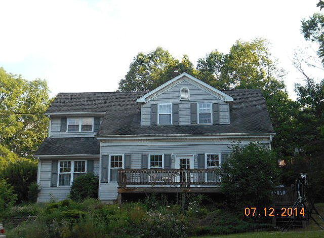 1st image of 102 Janet St