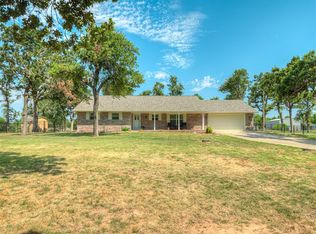 17801 Tall Oak Rd, Choctaw, OK 73020