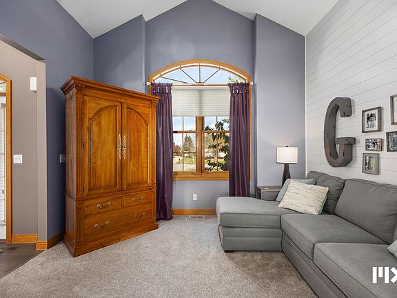 5th image of 1338 Crystalaire Ct SE