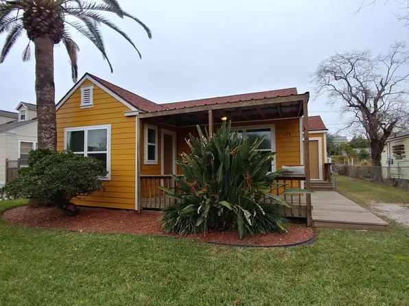 628 Naples St, Corpus Christi, TX 78404