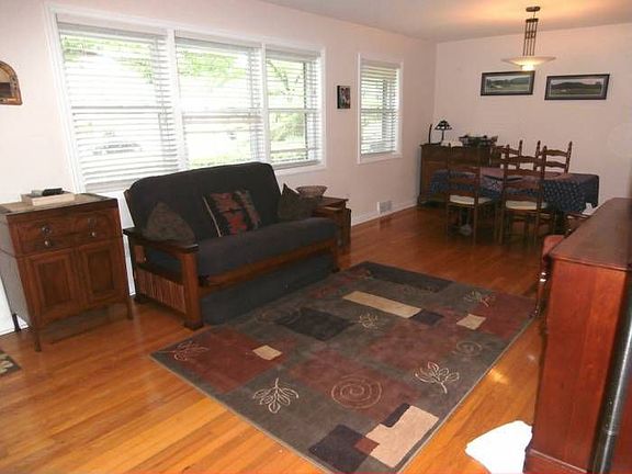 Spacious Lvg/Dng Room