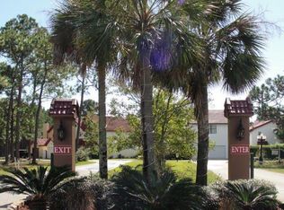 1797 E Smugglers Cove Dr, Gulf Breeze, FL 32563