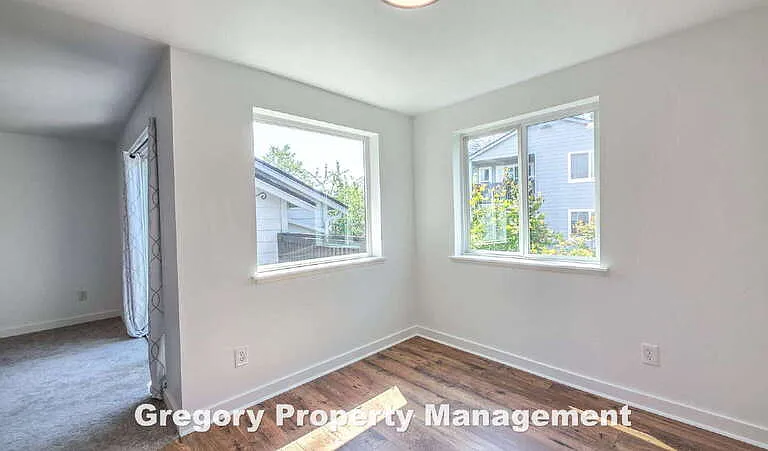 6700 NE 182nd St #B302 — Photo 11
