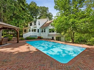 89 Cross Pond Rd, Pound Ridge, NY 10576