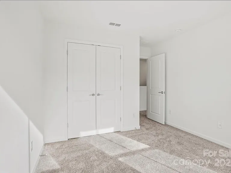 7004 Branch Ct — Photo 13