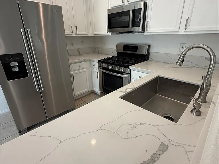 8301 Strawberry Spring St — Photo 4