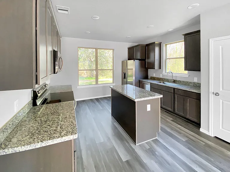 1202 Saint Lawrence River Rd — Photo 6
