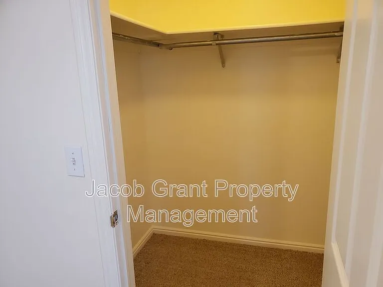 4946 Cole St #1 — Photo 15