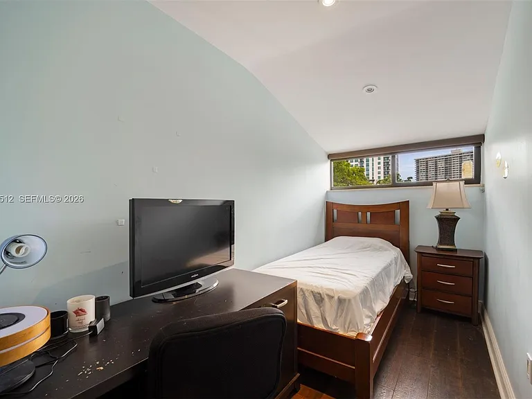 317 Poinciana Dr #807 — Photo 30