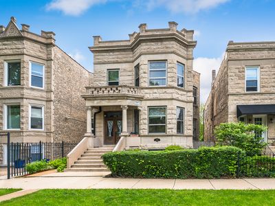 2115 N Sawyer Ave, Chicago, IL, 60647