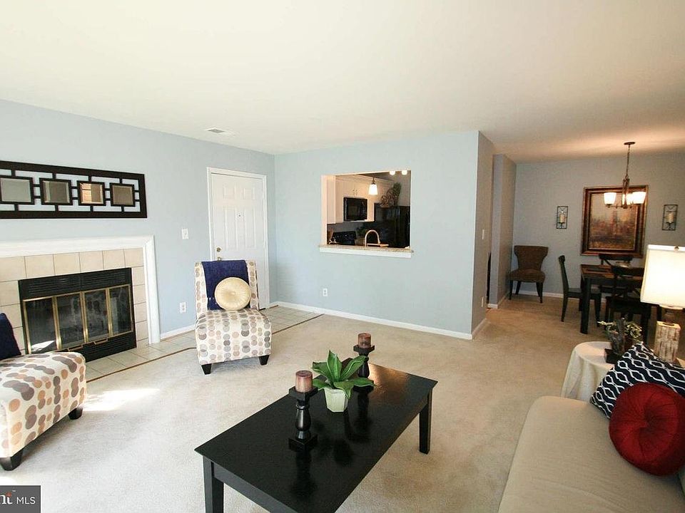 1st image of 4507 Hazeltine Ct APT H