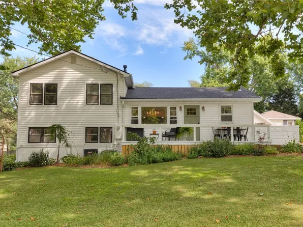 405 Titus Ave, Des Moines, IA 50315