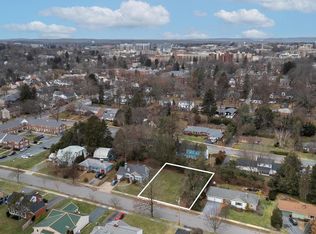 253 E McCormick Ave, State College, PA 16801